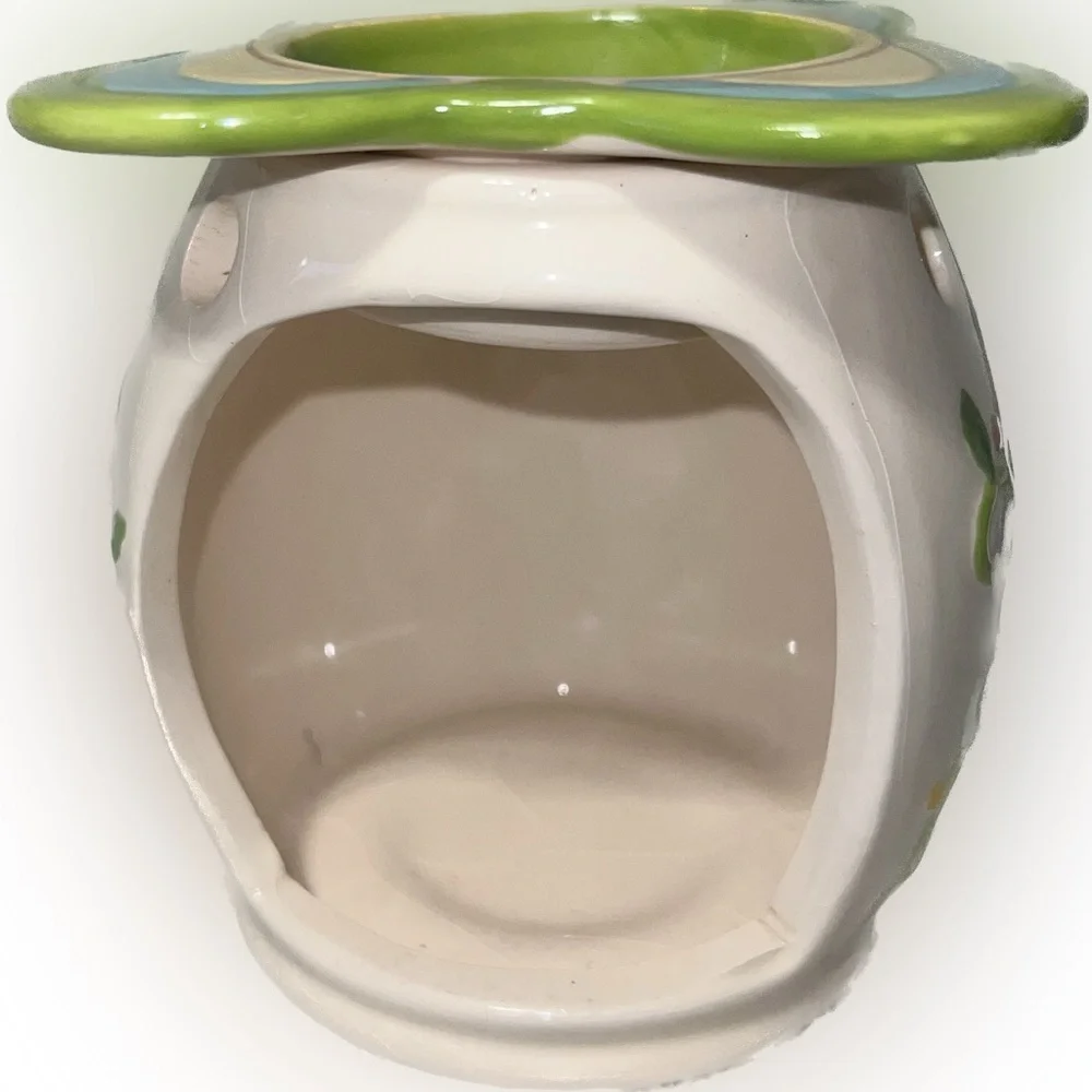 N/A charming ceramic